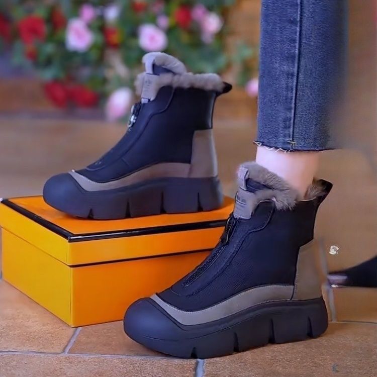 Women’s Lightweight Soft-Sole Short Boots