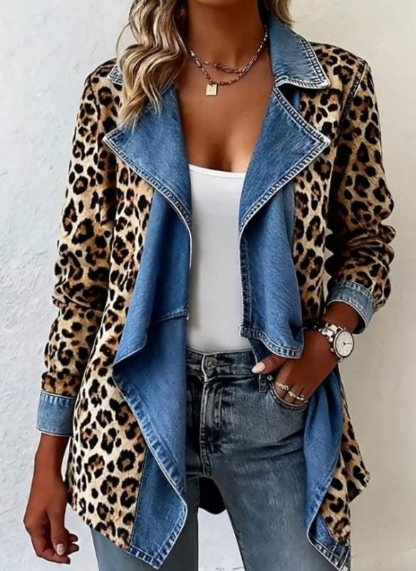 Patchwork Denim CollarRed's Casual  wearFitiqueFitCoatsRefresh your outerwear collection with this patchwork denim collar women’s long-sleeved mid-length coat. Designed in a retro streetwear style, this coat features a tPatchwork Denim Collar Women’s Long-Sleeved Mid-Length Coat